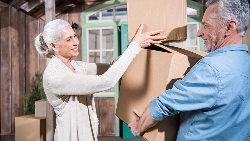 downsizing-moving-into-new-home.jpg